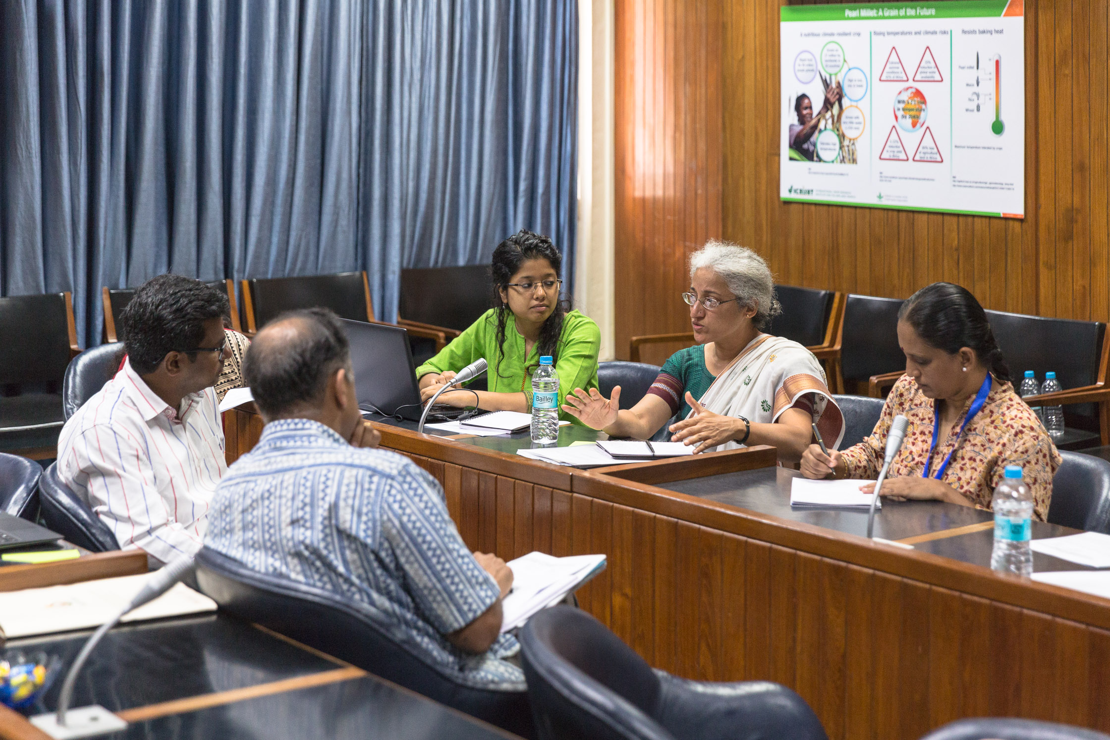 Workshop in India, photo credit Toby Smith/TIGR2ESS